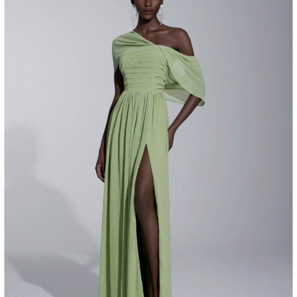 Green Off-Shoulder Dress
